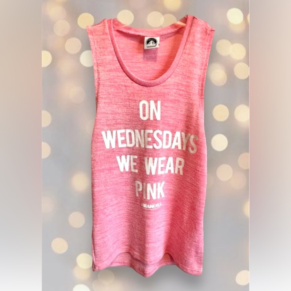 On Wednesdays We Wear Pink Paramount Pictures Mean Girls Tank Top size M - Picture 3 of 7